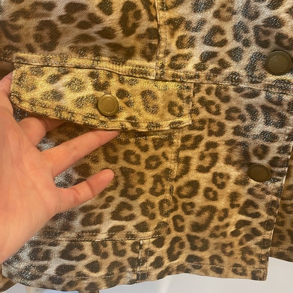 Chico’s Size 2 (12/14) NWOT Mock Neck Animal Print Long Sleeve Jacket. - Picture 4 of 12